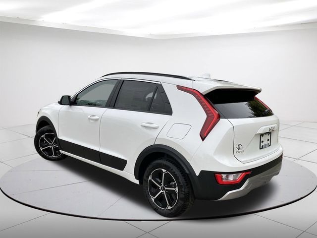 2024 Kia Niro LX