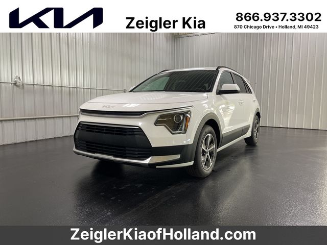 2024 Kia Niro LX