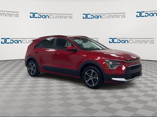 2024 Kia Niro LX