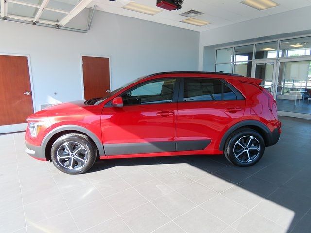 2024 Kia Niro LX