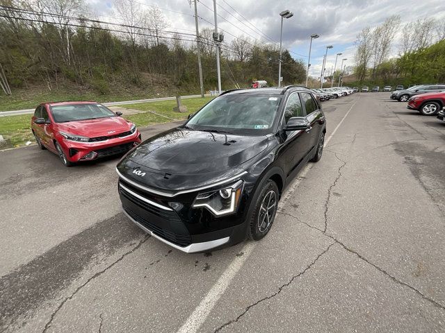 2024 Kia Niro LX