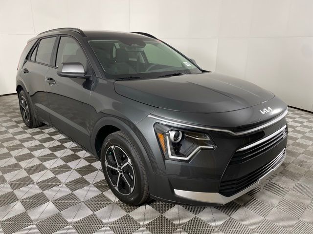 2024 Kia Niro LX