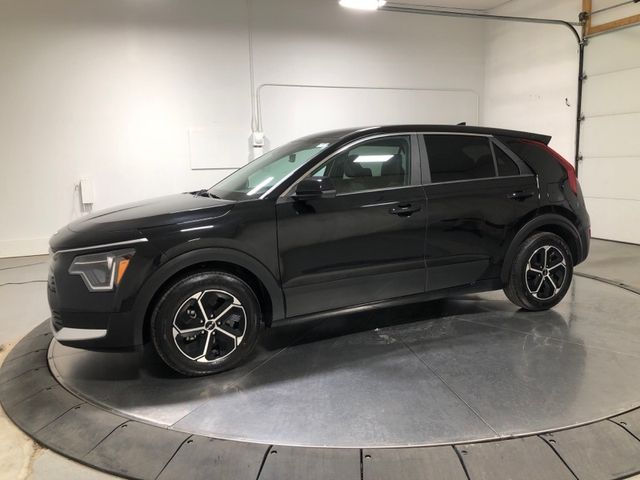 2024 Kia Niro LX