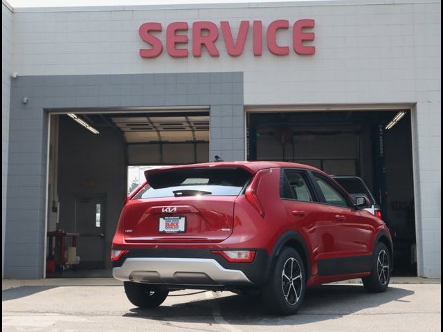 2024 Kia Niro LX