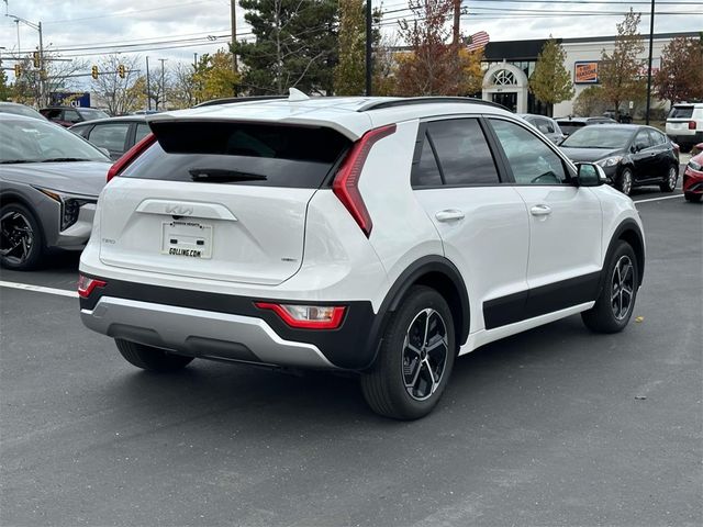 2024 Kia Niro LX