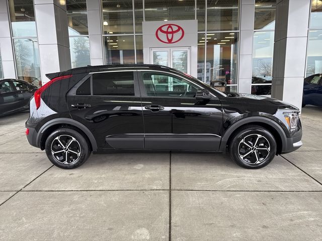 2024 Kia Niro LX