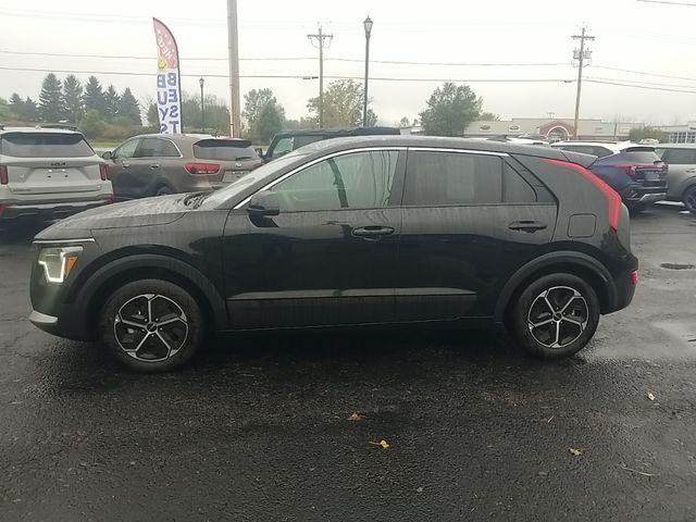 2024 Kia Niro LX