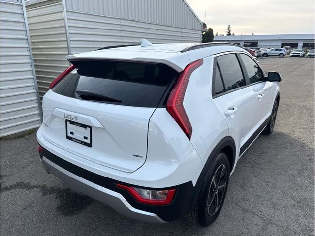 2024 Kia Niro LX