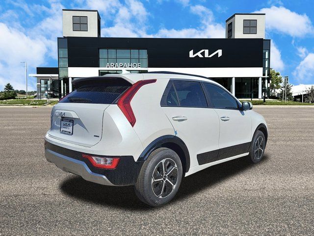 2024 Kia Niro SX