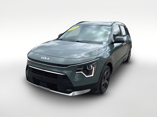 2024 Kia Niro SX