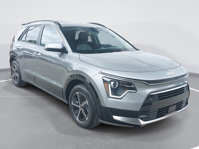 2024 Kia Niro SX