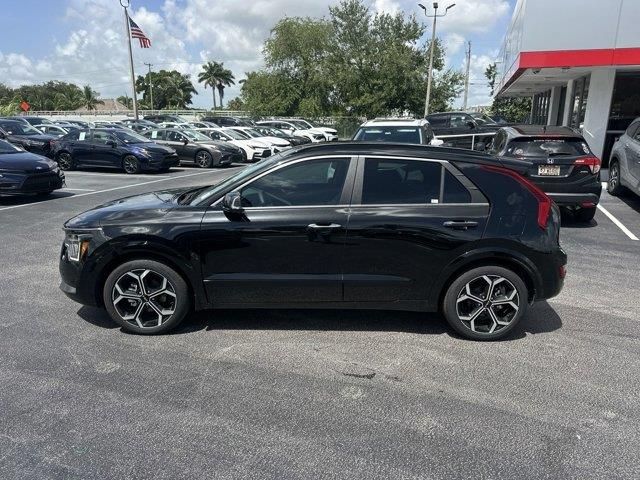 2024 Kia Niro SX Touring