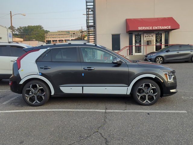 2024 Kia Niro Plug-In Hybrid SX Touring