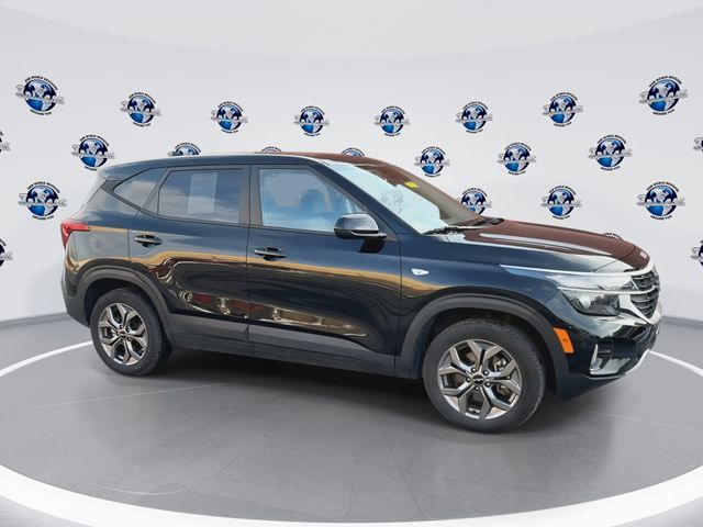 2024 Kia Seltos LX