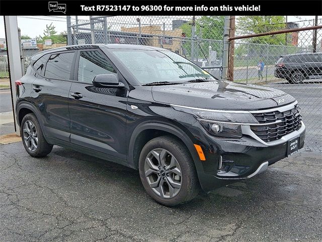 2024 Kia Seltos LX