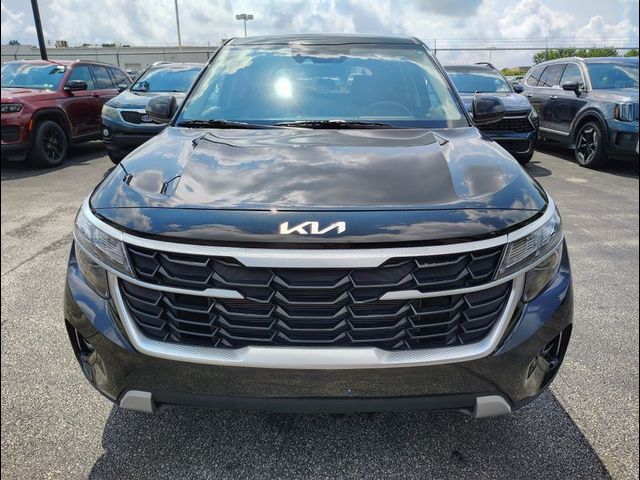 2024 Kia Seltos LX