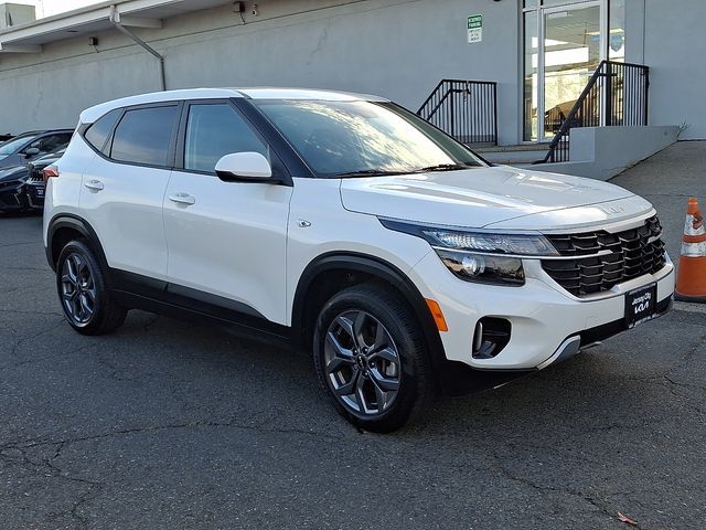 2024 Kia Seltos LX