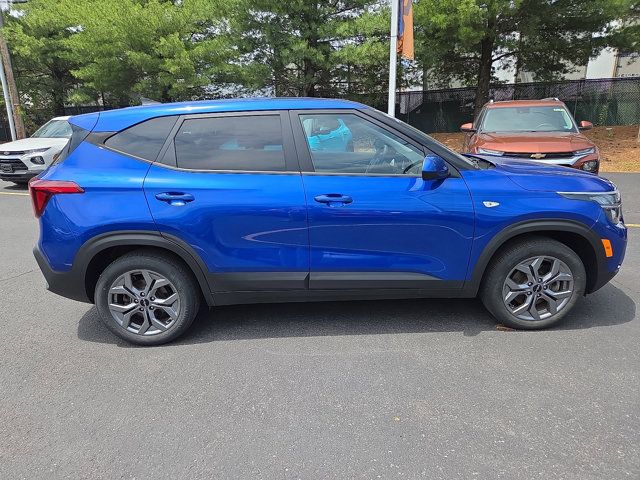 2024 Kia Seltos LX