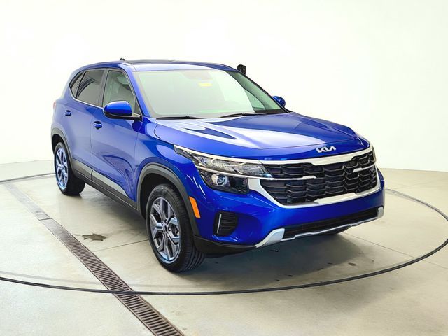 2024 Kia Seltos LX