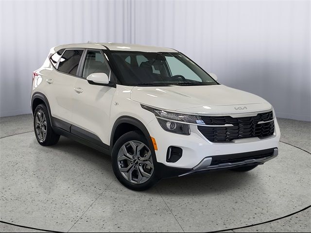 2024 Kia Seltos LX