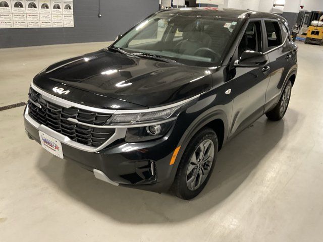 2024 Kia Seltos LX