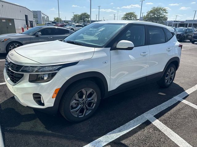 2024 Kia Seltos LX