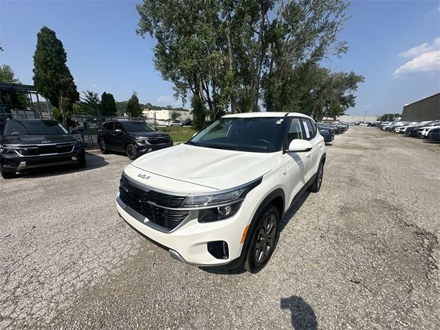 2024 Kia Seltos LX