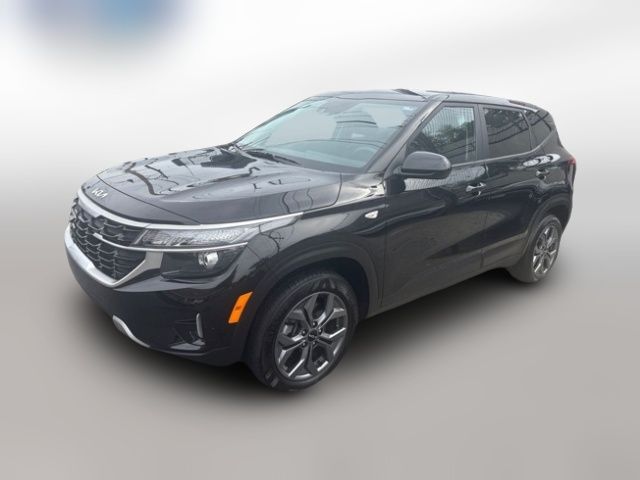 2024 Kia Seltos LX