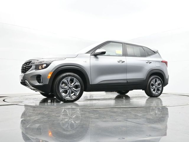 2024 Kia Seltos LX