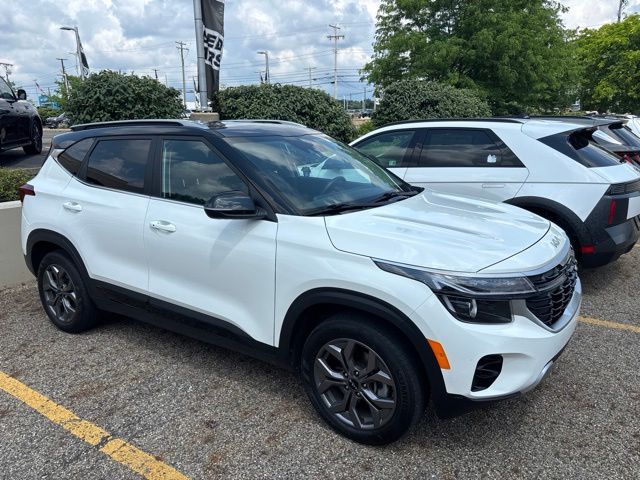 2024 Kia Seltos S