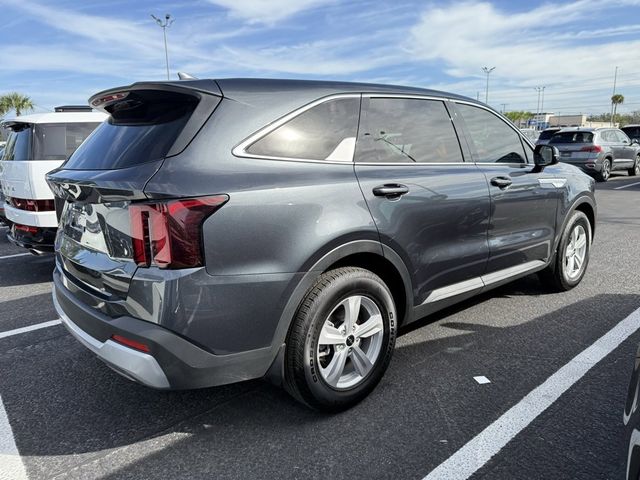 2024 Kia Sorento LX