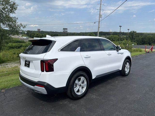 2024 Kia Sorento LX