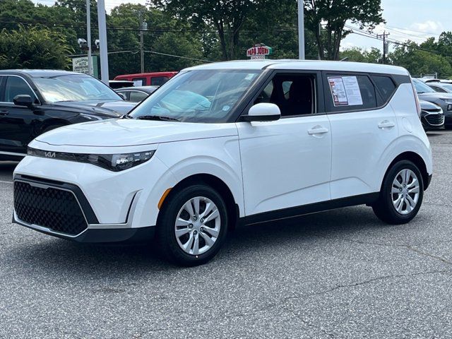 2024 Kia Soul LX