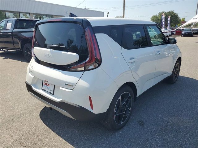 2024 Kia Soul EX