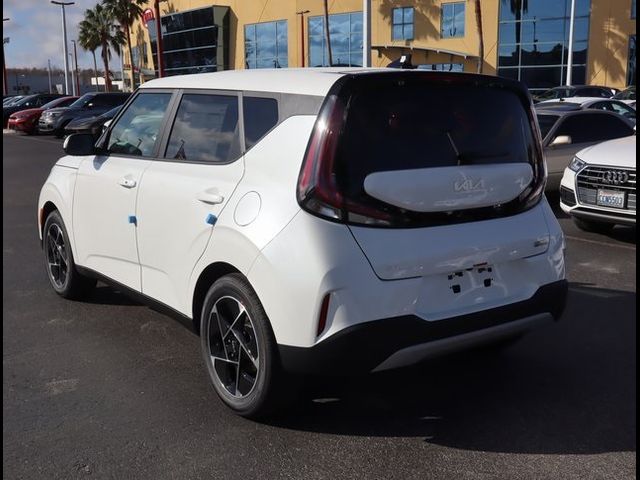 2024 Kia Soul EX