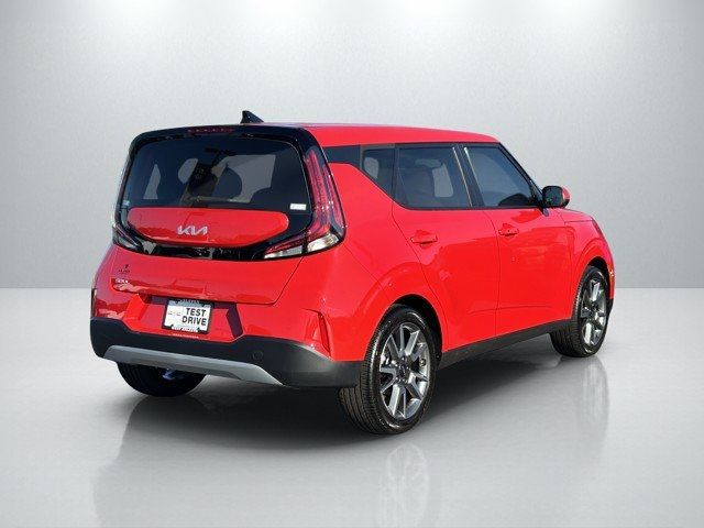 2024 Kia Soul EX