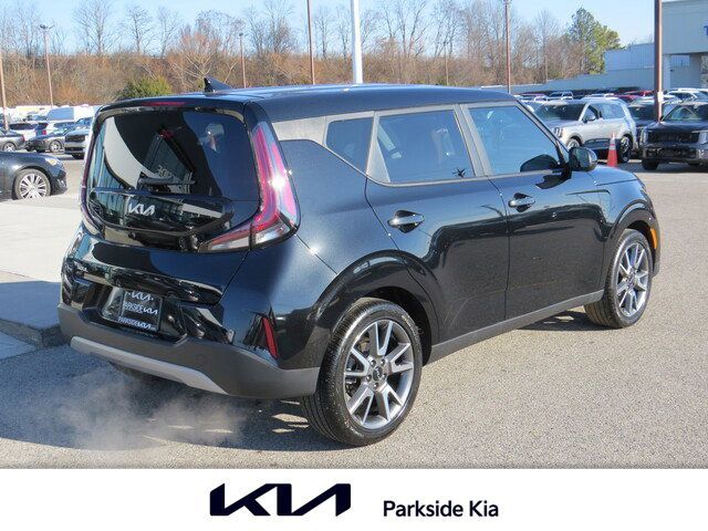 2024 Kia Soul EX