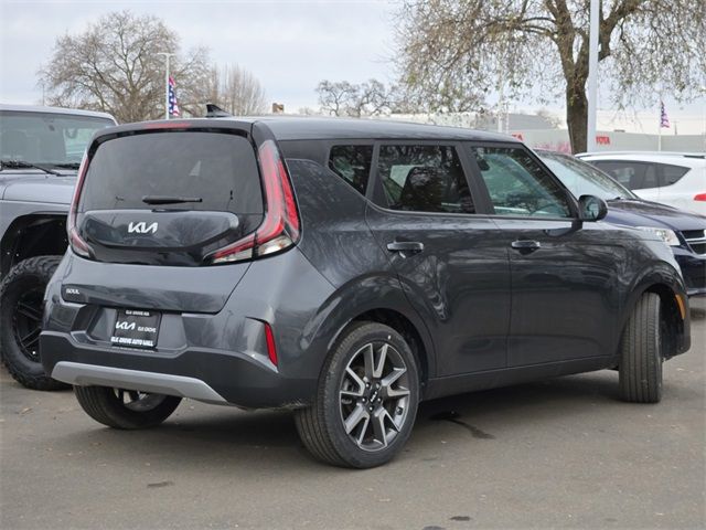 2024 Kia Soul EX