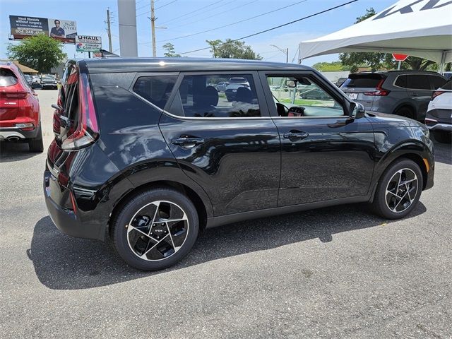 2024 Kia Soul EX