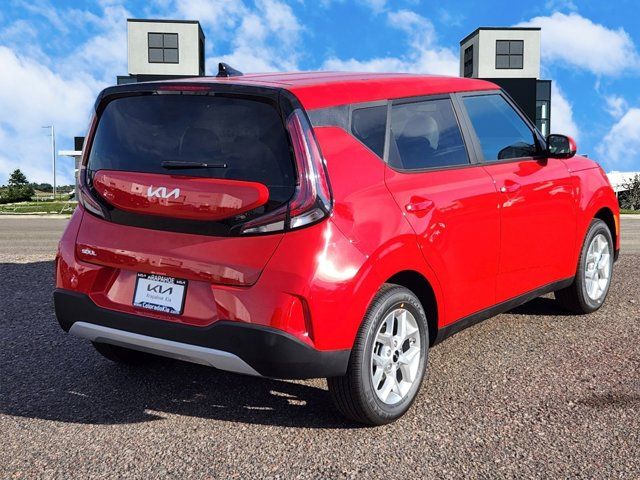 2024 Kia Soul LX