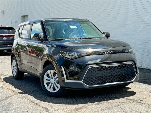 2024 Kia Soul LX