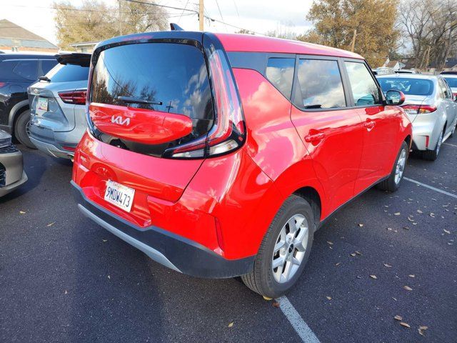 2024 Kia Soul LX