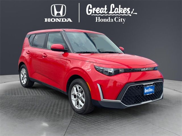 2024 Kia Soul LX