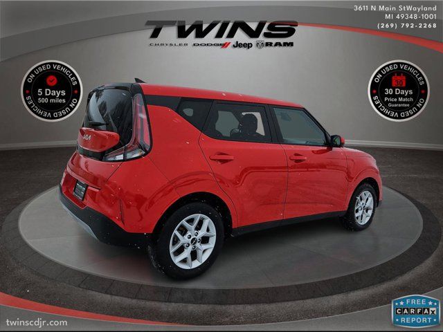 2024 Kia Soul LX