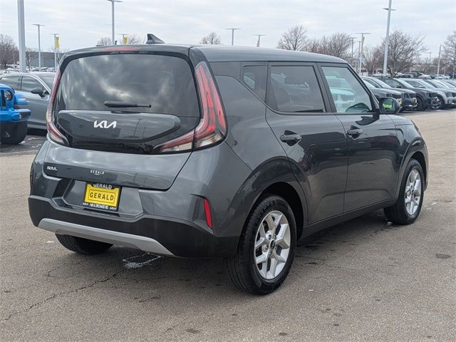 2024 Kia Soul LX