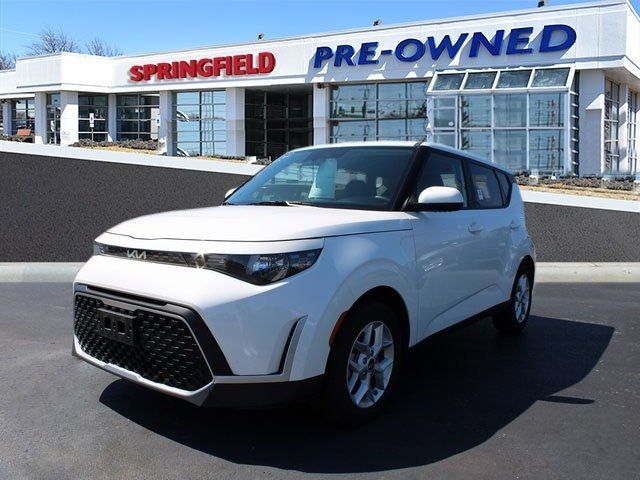 2024 Kia Soul LX