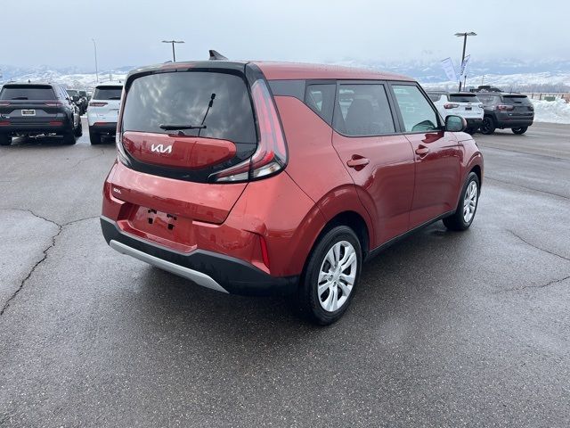 2024 Kia Soul LX