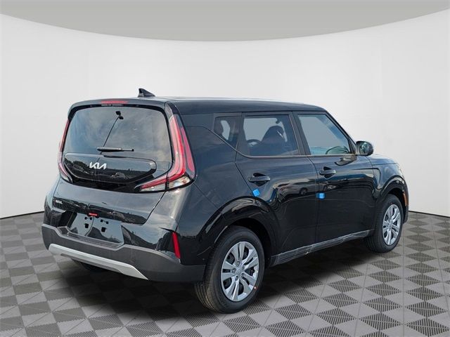 2024 Kia Soul LX