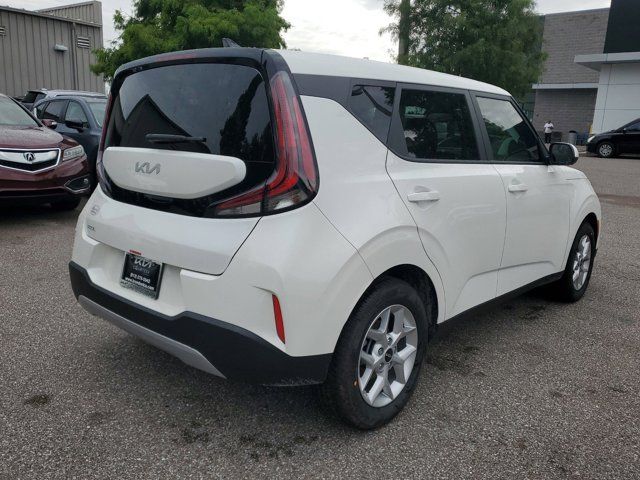 2024 Kia Soul LX