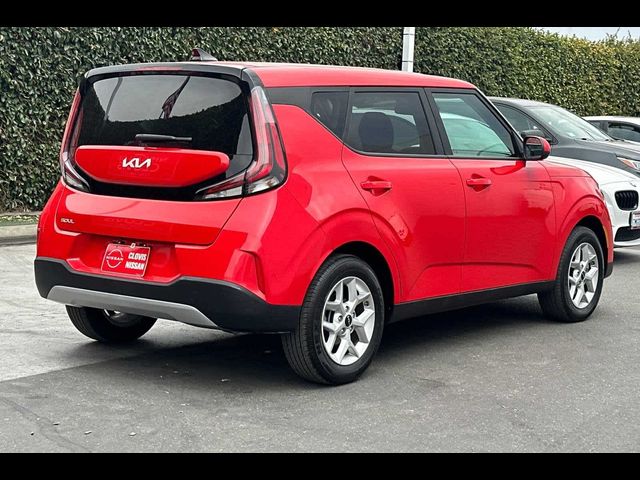 2024 Kia Soul LX